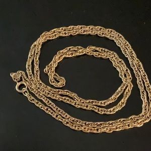 Vintage Avon gold tone chain 37” end to end